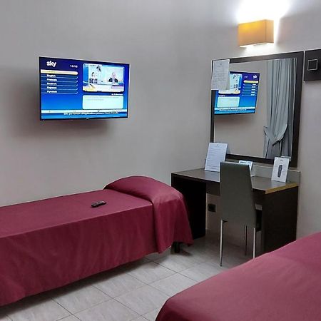 Idria Hotel Tivoli Bagian luar foto