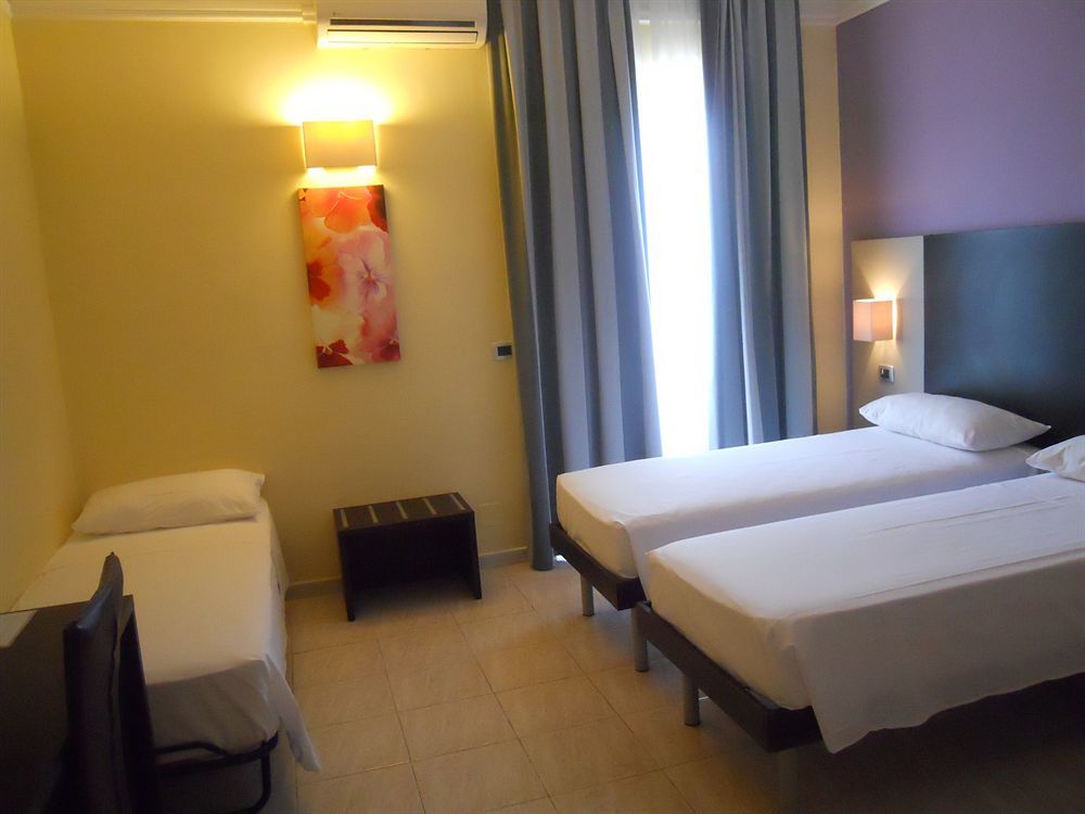 Idria Hotel Tivoli Bagian luar foto