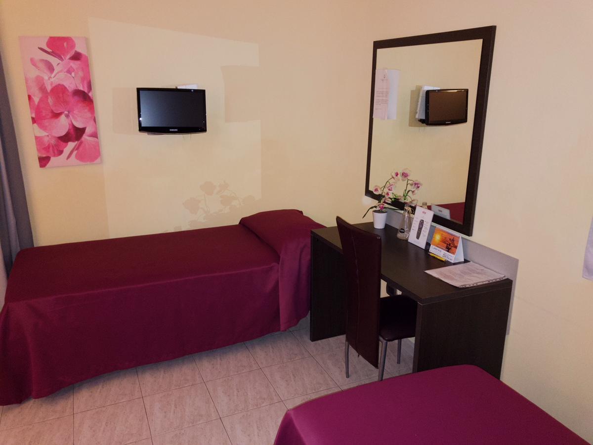 Idria Hotel Tivoli Bagian luar foto