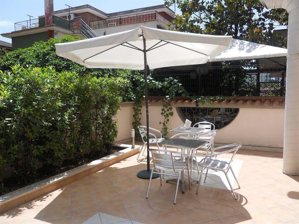 Idria Hotel Tivoli Bagian luar foto